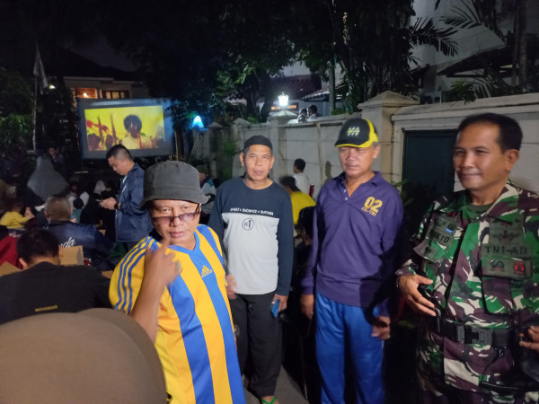 Partai Perindo Gelar Nobar Final Piala Dunia, Warga: Banyak Manfaatnya, Bisa Bersilaturahmi