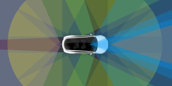 Banyak Tabrakan, Tesla Kembali Gunakan Radar Buat Keamanan Mobil