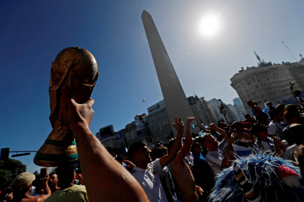 Lautan Manusia di Buenos Aires Rayakan Sukses Argentina Juara Piala Dunia 2022