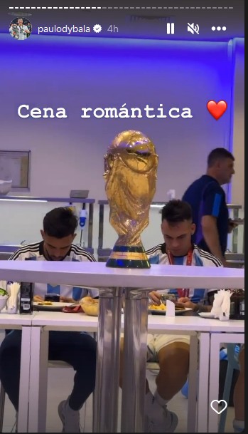 Skuad Argentina Gelar Makan Malam Romantis Bareng Trofi Piala Dunia
