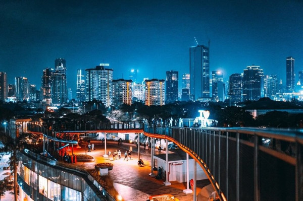 10 Tempat Healing di Jabodetabek, Nomor 4 Indah Banget Pemandangannya di Malam Hari