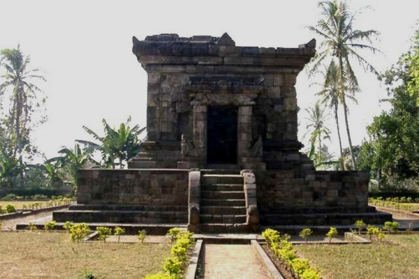 10 Rekomendasi Tempat Healing di Kota Malang dan Sekitarnya yang Wajib Dikunjungi