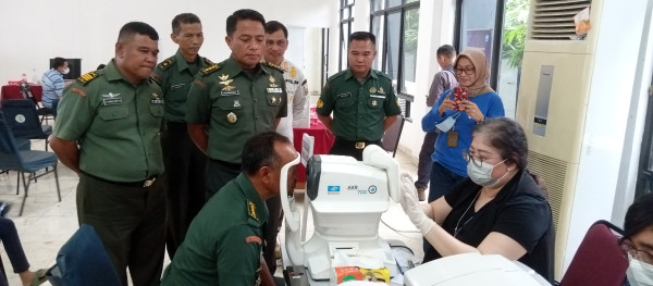 MNC Peduli dan Essilor Gelar Pemeriksaan Mata Gratis, Kasrem 051/WKT: Semoga Semakin Banyak Masyarakat Terbantu