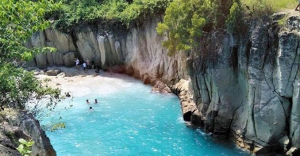 10 Rekomendasi Tempat Liburan di Sulawesi Utara, Nomor 8 Udara Pegunungannya Segar Banget