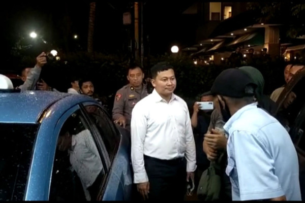 Tinggalkan Tas Mencurigakan dalam Taksi, Pria Asal Depok Ditangkap Polisi di Bogor
