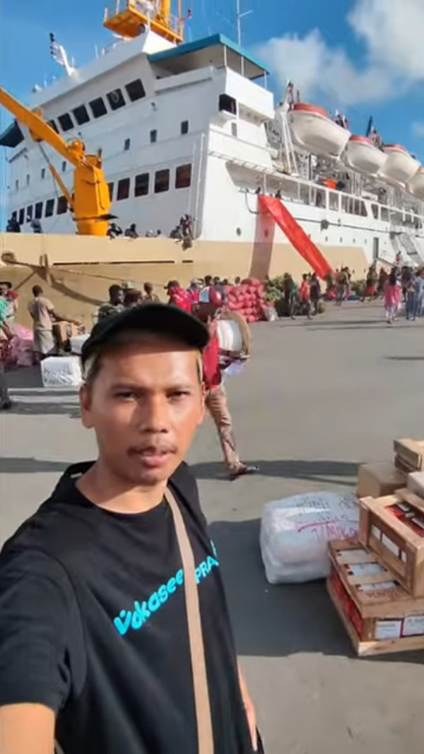 Kisah Backpacker Bapak Healing Indonesia yang Jelajah Tanah Air Sendirian