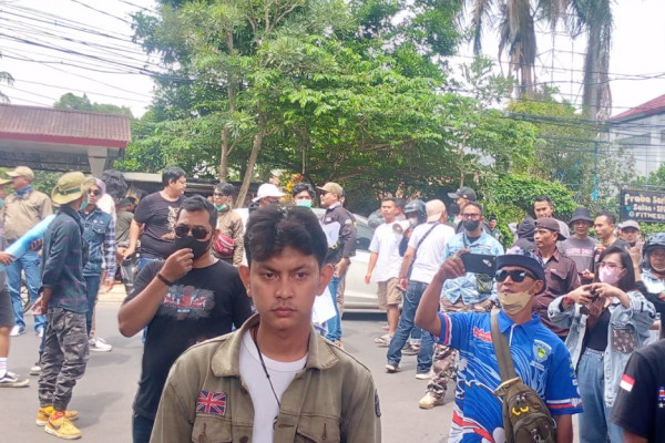 Buntut Pernyataan Bencana Membawa Berkah, Massa Tuntut Bupati Cianjur Minta Maaf