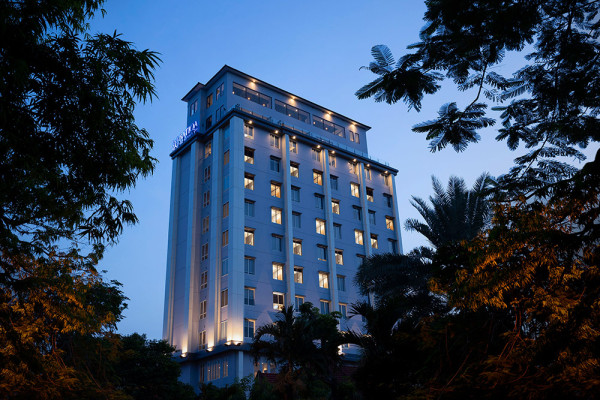 Lakukan Penyegaran, Inilah Manajemen Baru Batiqa Hotel Darmo Surabaya