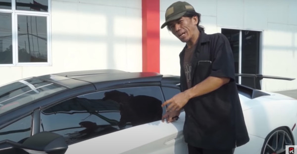 Ini Orang-orang di Pulau Jawa yang Berani Bikin Lamborghini Replika