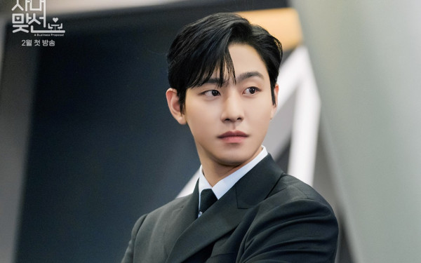 8 Aktor Korea Paling Populer pada 2022, Ada Idolamu?