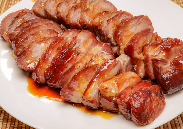 4 Makanan Khas Natal Indonesia yang Tinggi Kolesterol, Jangan Kalap!
