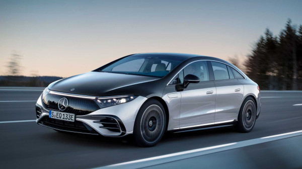 Kaleidoskop Otomotif : 9 Mobil Listrik yang Setrum Indonesia di 2022