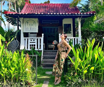 7 Potret Tamara Bleszynski yang Hari Ini Genap 48 Tahun, Makin Seksi dan Awet Muda