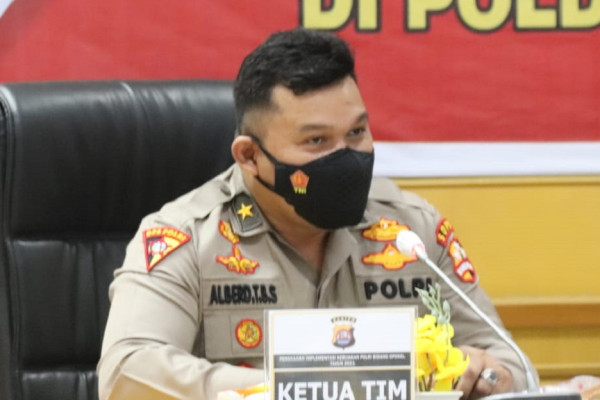 Kapolri Mutasi 7 Perwira Adhi Makayasa, Nomor 3 Eks Ajudan Jokowi