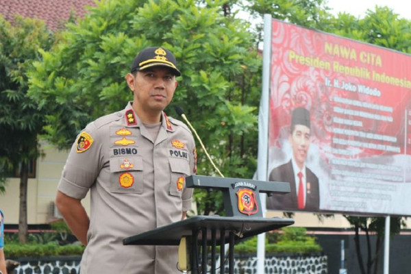 Kapolri Mutasi 7 Perwira Adhi Makayasa, Nomor 3 Eks Ajudan Jokowi