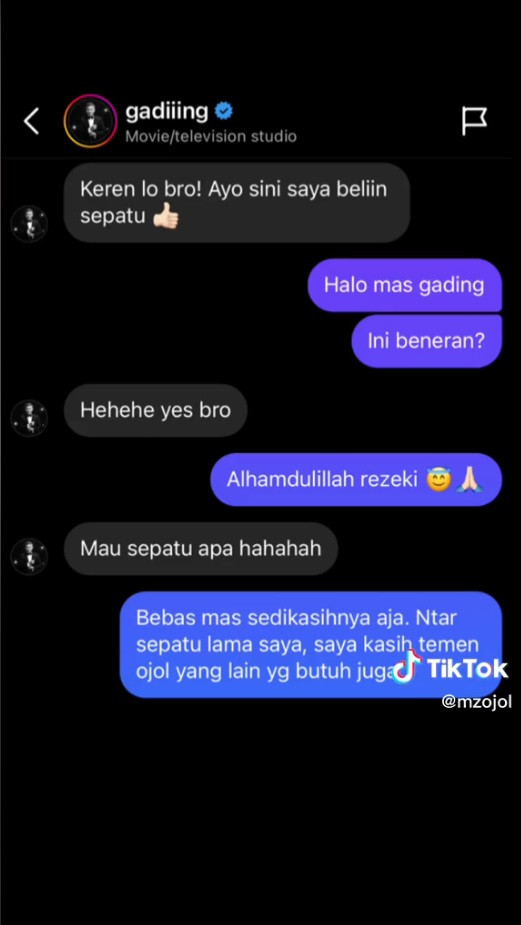 Gading Marten Hadiahi Driver Ojol Sepatu Bermerek, Ceritanya Bikin Haru