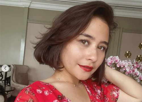Prilly Latuconsina Tampil dengan Gaya Rambut Baru untuk Sambut 2023, Banjir Pujian