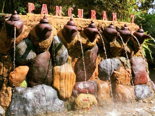 5 Destinasi Wisata Pemandian Air Panas untuk Relaksasi di Masa Libur Tahun Baru