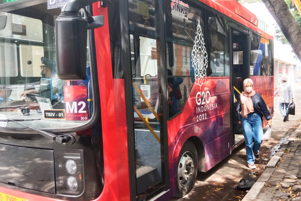 Bus Listrik di Belantara Kota, Jalan Panjang PLN Dorong Transisi Energi Nusantara
