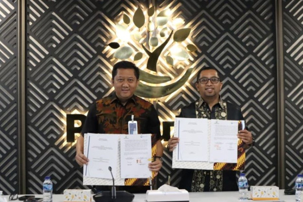 Dukung Swasembada Gula, Perhutani-ID Food Manfaatkan Lahan Hutan untuk Budidaya Tebu