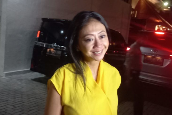 4 Artis Indonesia yang Dikaruniai Anak Spesial, Berjuang demi Kesembuhan Buah Hati