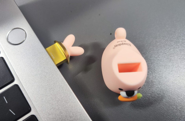 Review Kingston USB Mini Rabbit, USB Menggemaskan Sambut Tahun Kelinci Air 2023