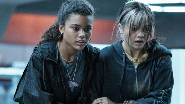 10 Serial Netflix yang Dibatalkan meski Baru 1 Season, Ada 1899