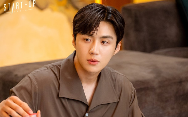 5 Karakter Sad Boy dalam Drama Korea, Punya Kisah Cinta Pilu yang Menyedihkan