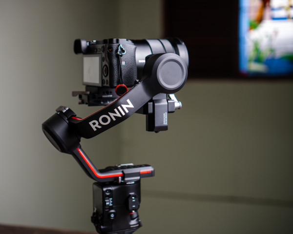 Review DJI RS 3 Pro, Gimbal untuk Videografer Profesional Terbaik?