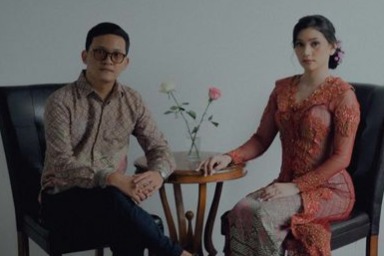 Profil Sinta Mutiara Bella, Adik Indah Permatasari yang Baru Saja Tunangan