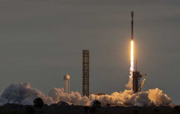 Sukses Luncurkan 61 Misi Selama 2022, SpaceX Catatkan Rekor Bersejarah