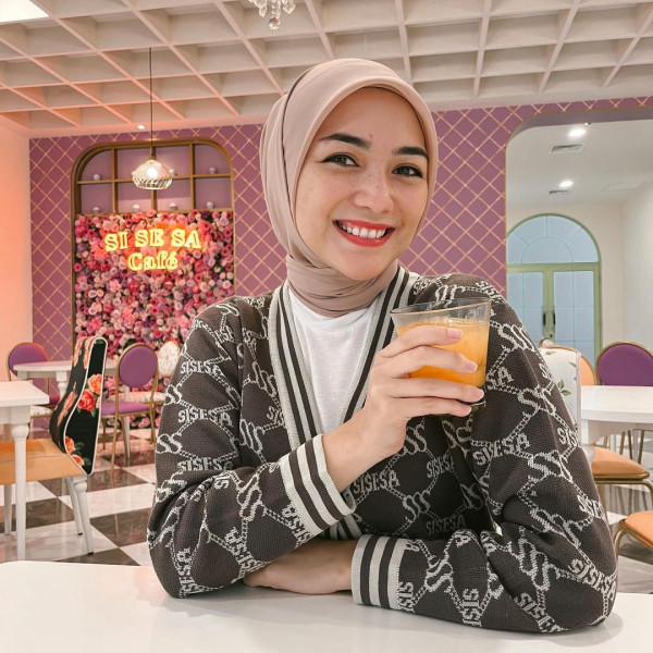 5 Artis Indonesia yang Jadi Ibu Kos, Nomor 2 Raup Rp140 Juta per Bulan
