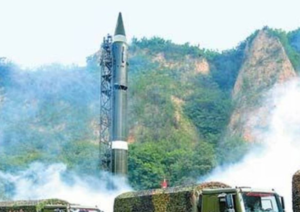 Peluru Kendali Antarbenua Andalan China yang Ditakuti Dunia
