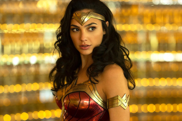 10 Film dan Pemeran Superhero DCEU yang Dibatalkan Bos Baru DC