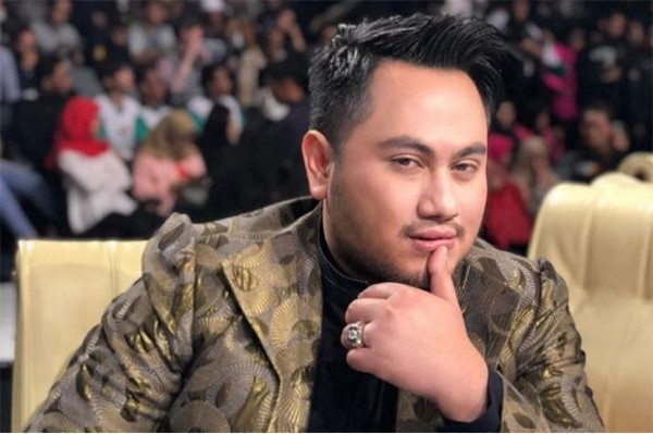 5 Penyanyi Solo Pria Indonesia dengan Tarif Termahal, Nomor Terakhir Jebolan KDI