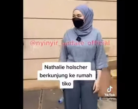 Nathalie Holscher Kunjungi Rumah Tiko dan Jadi Konten, Netizen Nyinyir: Cuan dari Masalah Orang