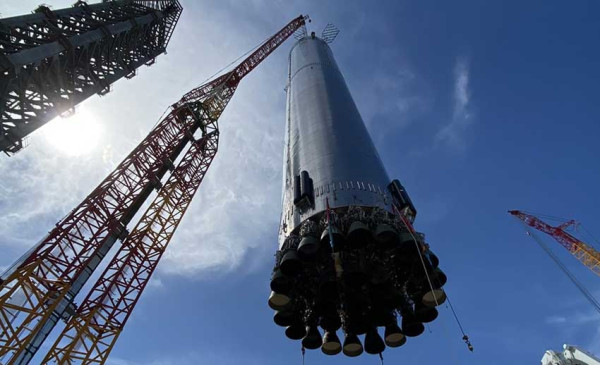SpaceX Siap Luncurkan Pesawat Luar Angkasa Starship untuk Penerbangan Orbit Pertama