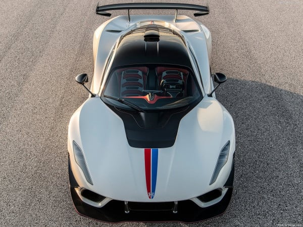 Mobil Sport Amerika Ini Diklaim Punya Mesin Setara Roket Saturn V