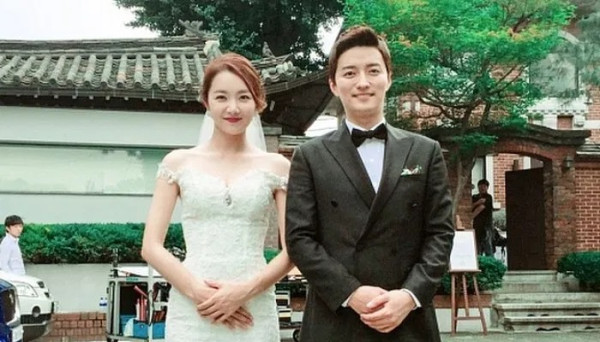 12 Pasangan Drama Korea yang Menikah di Kehidupan Nyata, Nomor 6 Rumah Tangganya Bertahan 20 Bulan