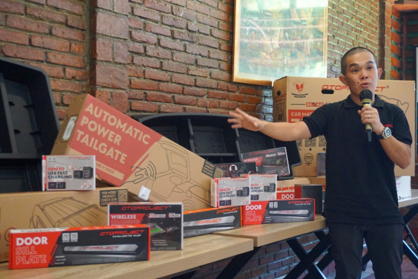 Perkuat Riset Aksesoris Aftermarket, Otoproject Gandeng Fitra Eri