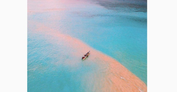 5 Destinasi Wisata di Pulau Papua yang Wajib Dikunjungi, Nomor 4 Pemandangannya Sangat Indah