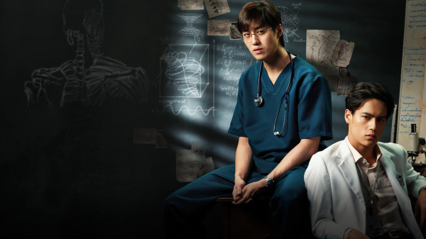 5 Film dan Drama Thailand yang Dibintangi Ice Paris
