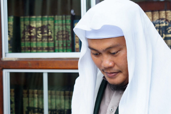 Benarkah Imam Al-Ghozali Tidak Paham Hadis? Ini Penjelasan Ustaz Ahmad Syahrin
