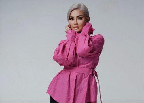 10 Artis Indonesia yang Betah dengan Status Single di Usia 35 Tahun ke Atas