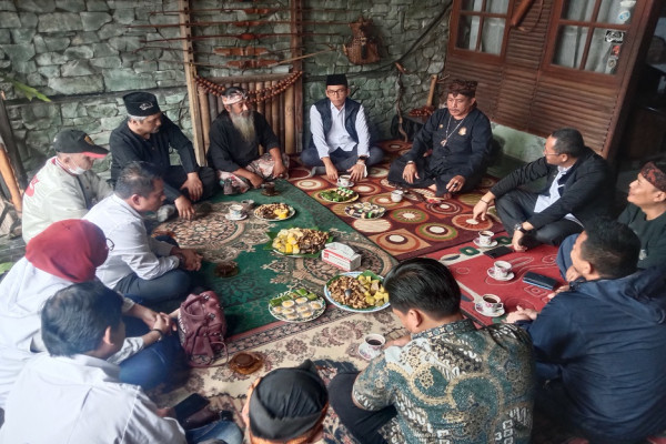 Bertemu Tokoh Sunda, TGB Zainul Majdi Bangun Silaturahmi dan Serap Aspirasi