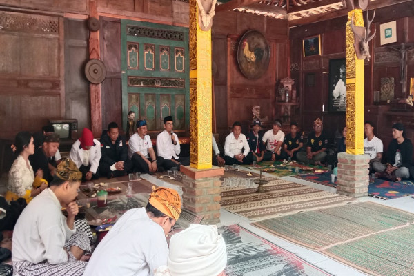 Silaturahmi ke Padepokan Parukuyan, TGB: Bagi Perindo Agama dan Budaya Sumur Kearifan