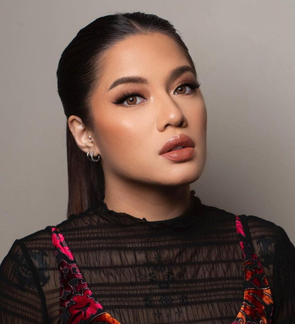 10 Artis Indonesia yang Pernah Mengalami Pelecehan Seksual
