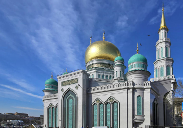 7 Masjid Terindah di Eropa, Wisata Religi yang Menarik di Luar Negeri