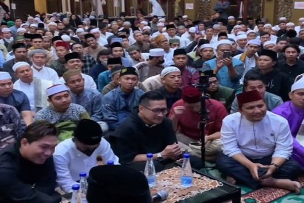 Tausiyah UAS yang Menyejukkan dan Bikin Semangat, 2023 Mau Ngapain?