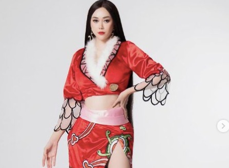 5 Potret Cantik Artis Tanah Air dengan Busana Khas Imlek, Nomor Terakhir Mirip Tokoh Anime Jepang